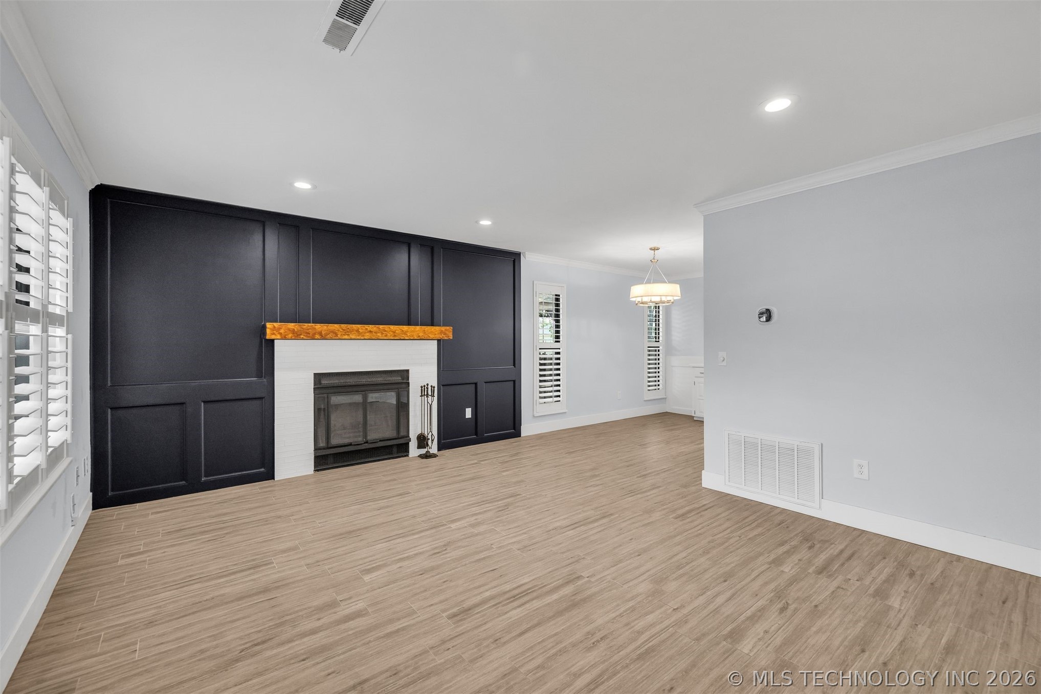 205 W 17th Street 205G