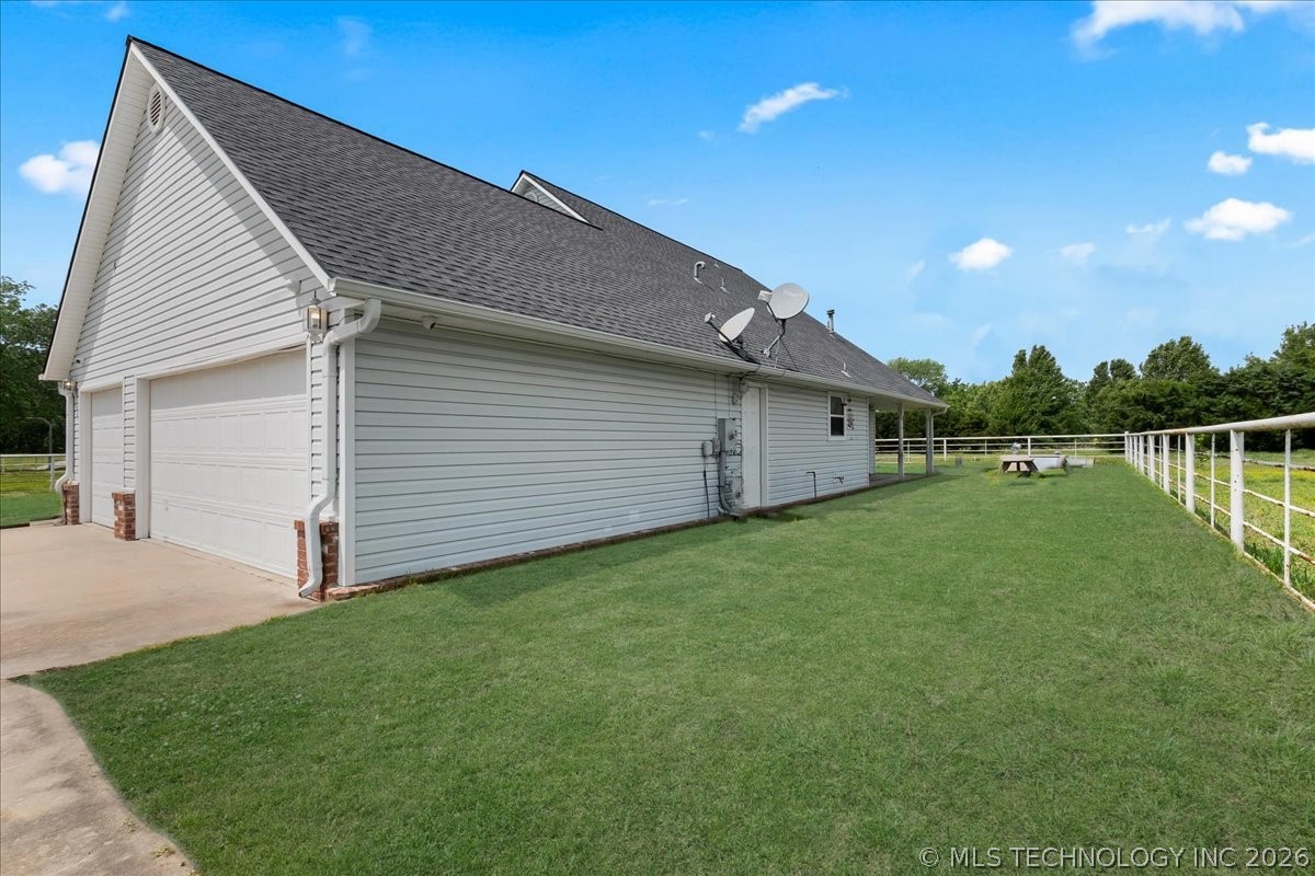 1421 S 257th East Avenue