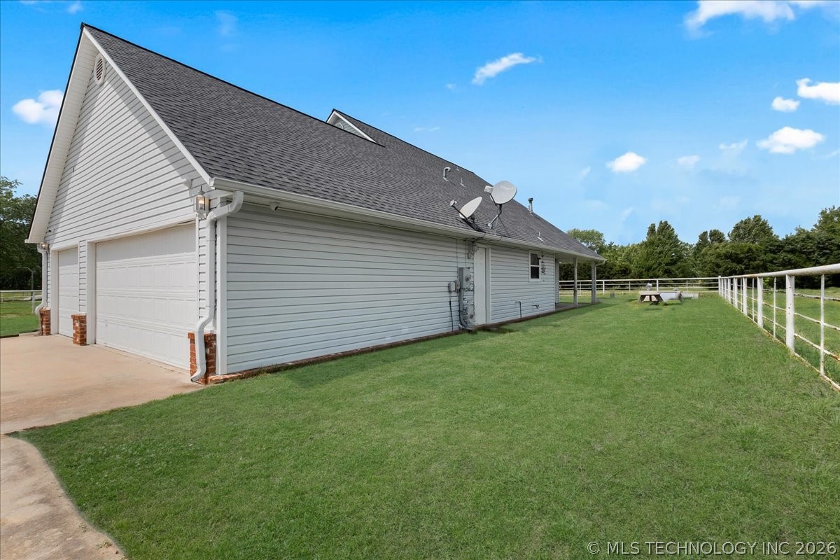 1421 S 257th East Avenue