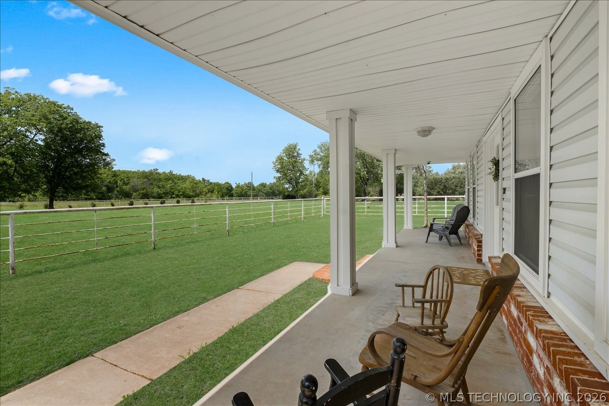 1421 S 257th East Avenue