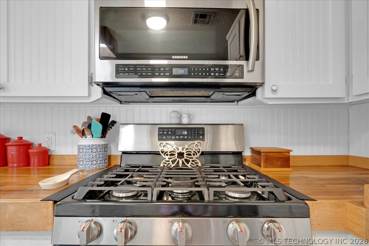 1421 S 257th East Avenue