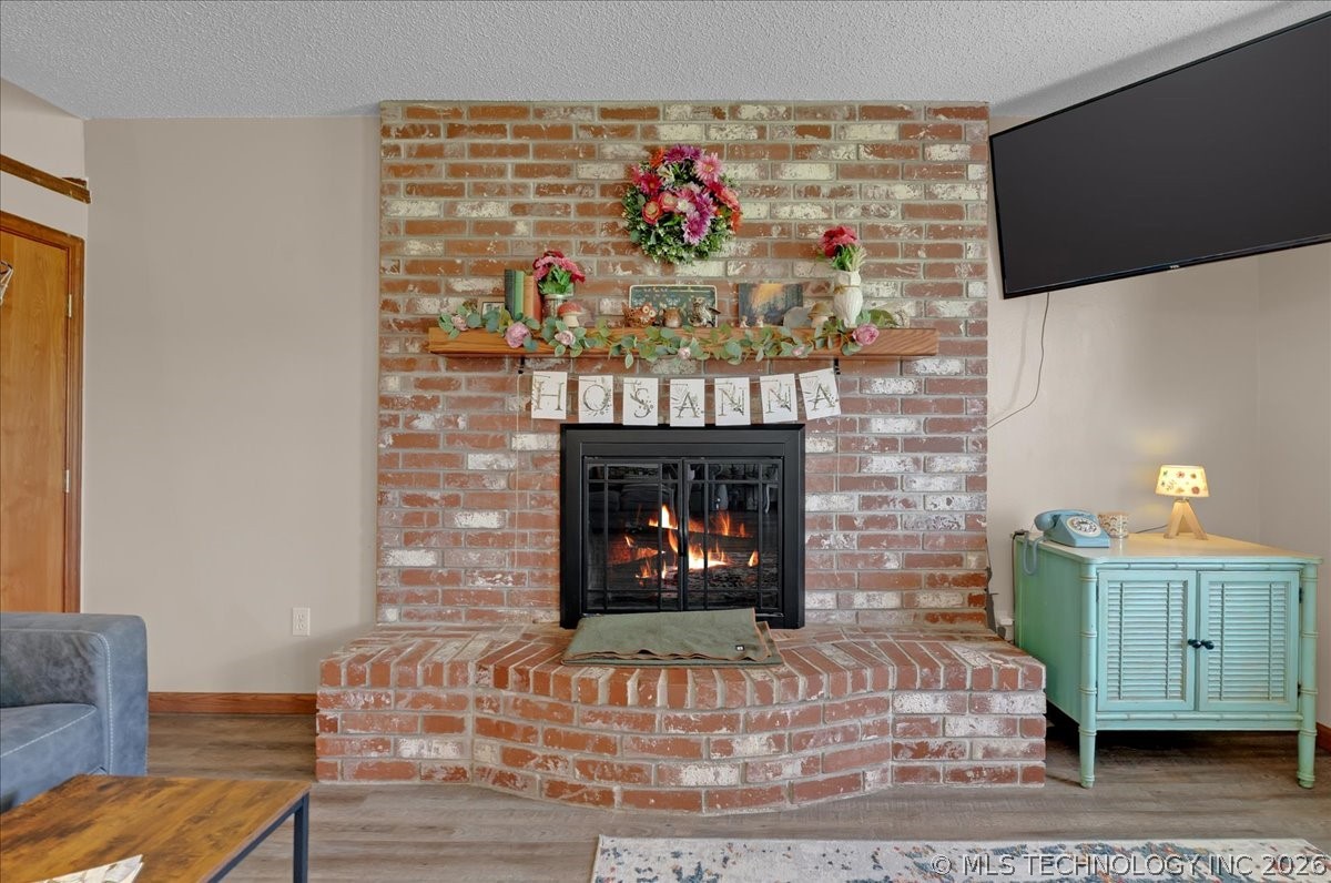 1421 S 257th East Avenue