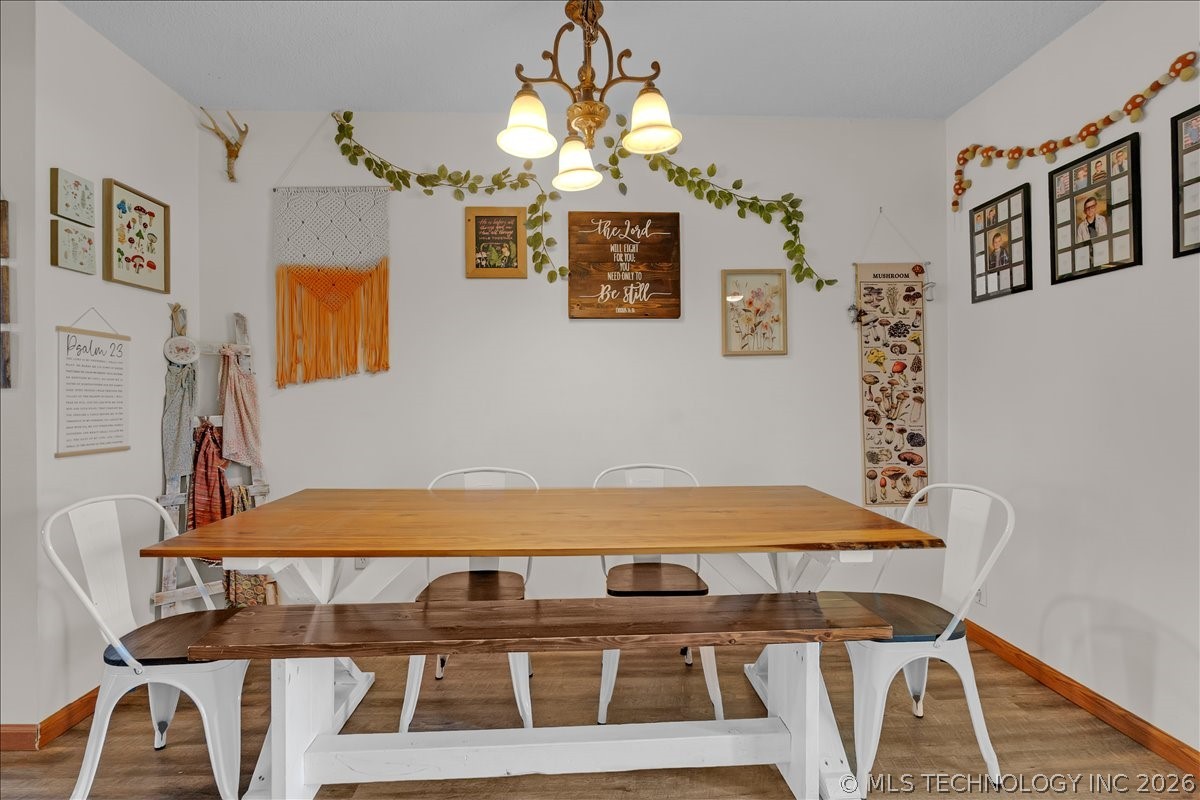 1421 S 257th East Avenue