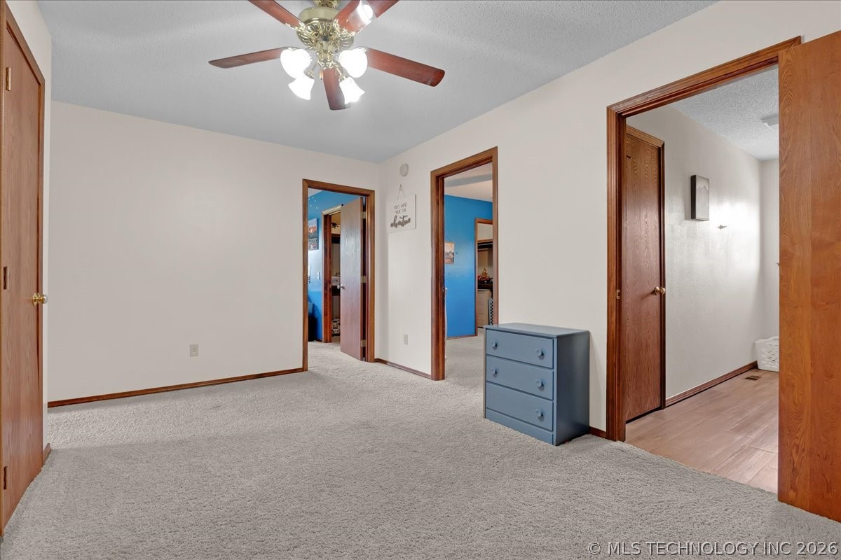 1421 S 257th East Avenue