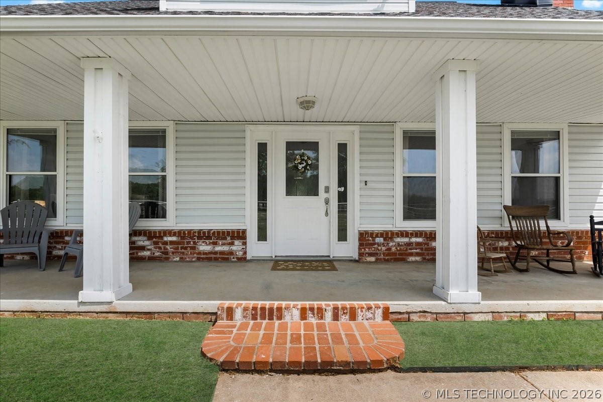 1421 S 257th East Avenue