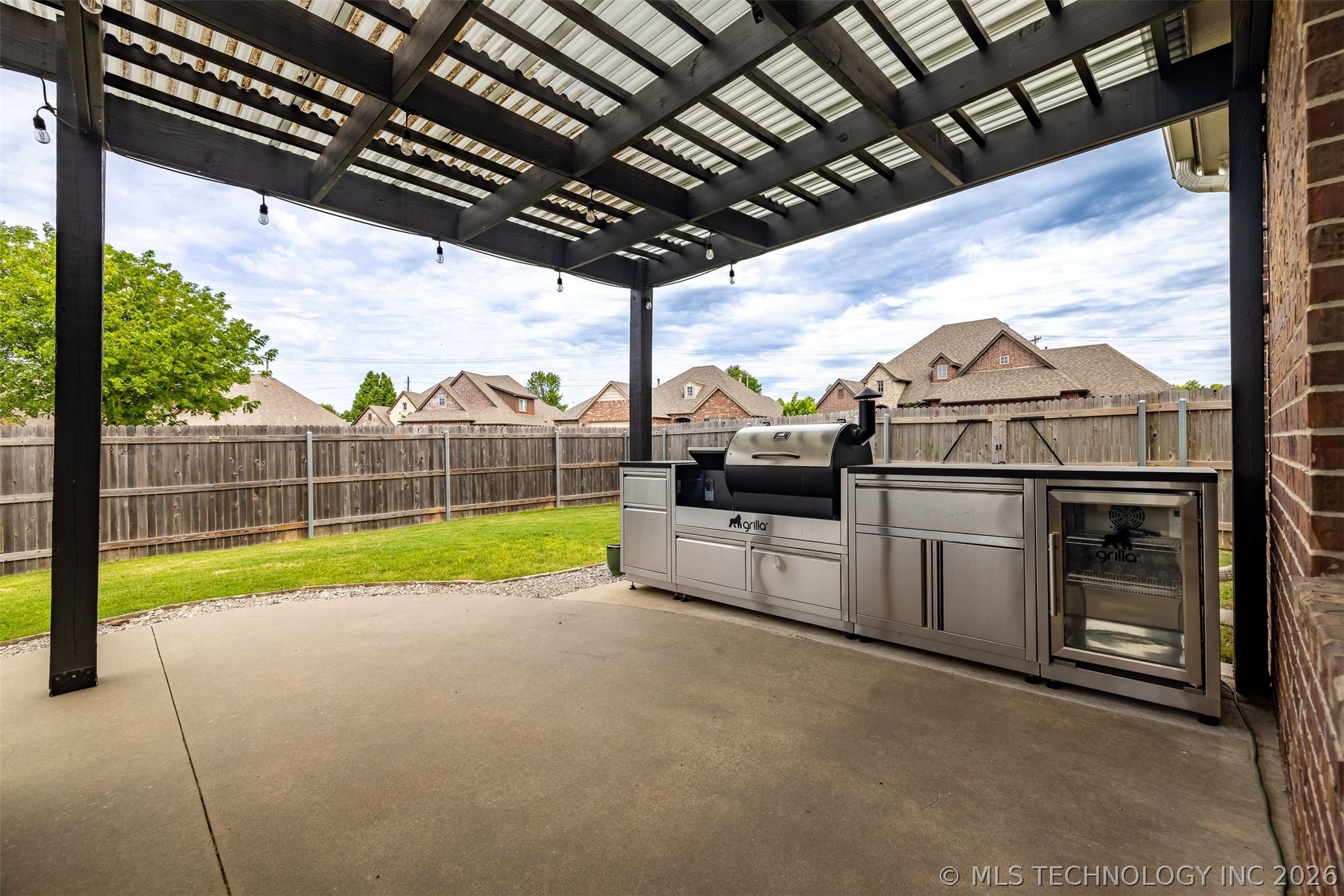 9407 N 96th East Avenue
