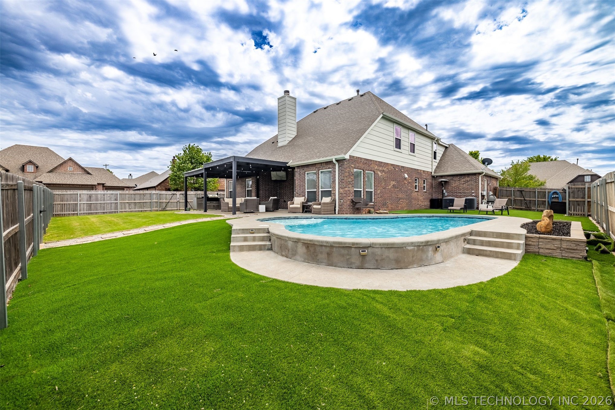 9407 N 96th East Avenue