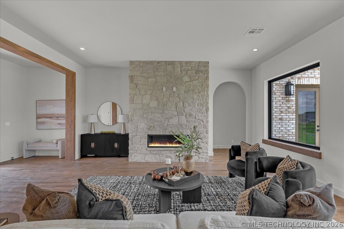 17683 E White Tail Cove