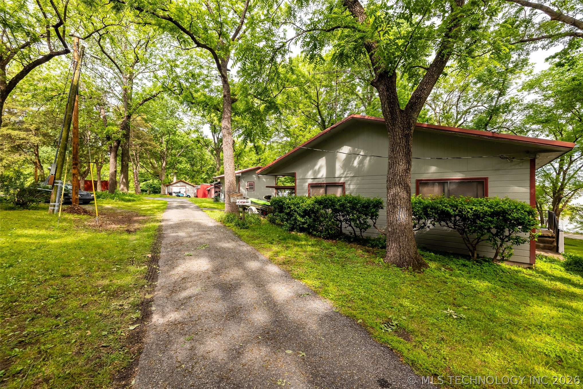 60801 E 265 Court