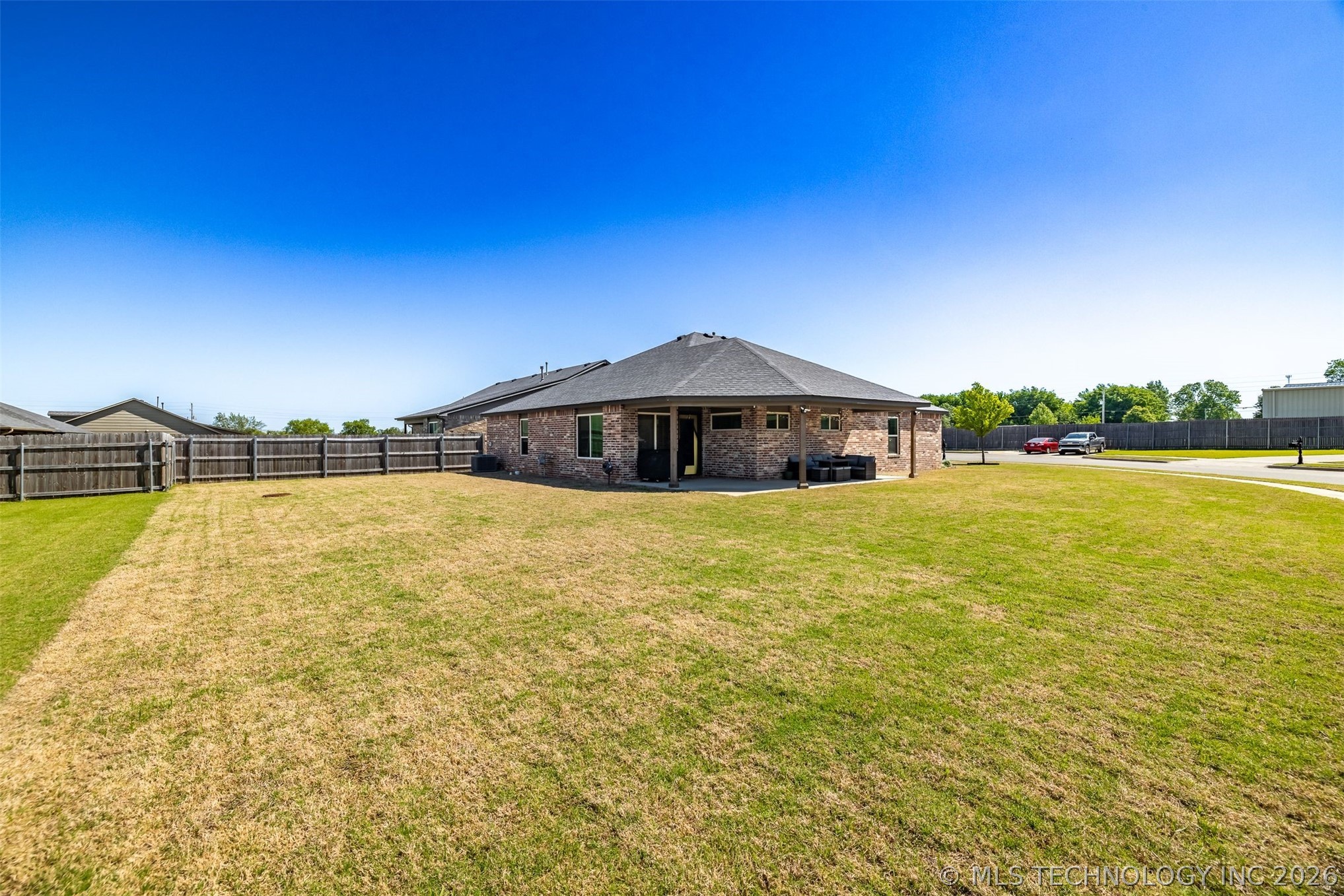 3630 E Cherryhill Court