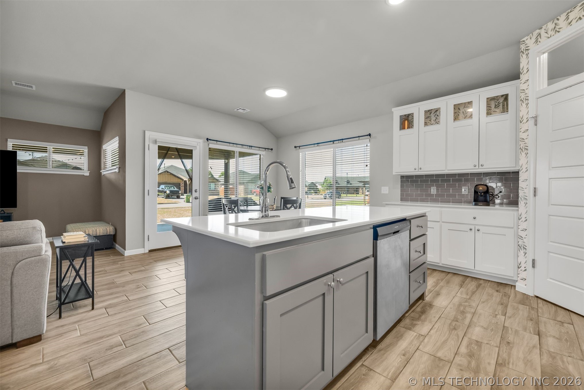 3630 E Cherryhill Court