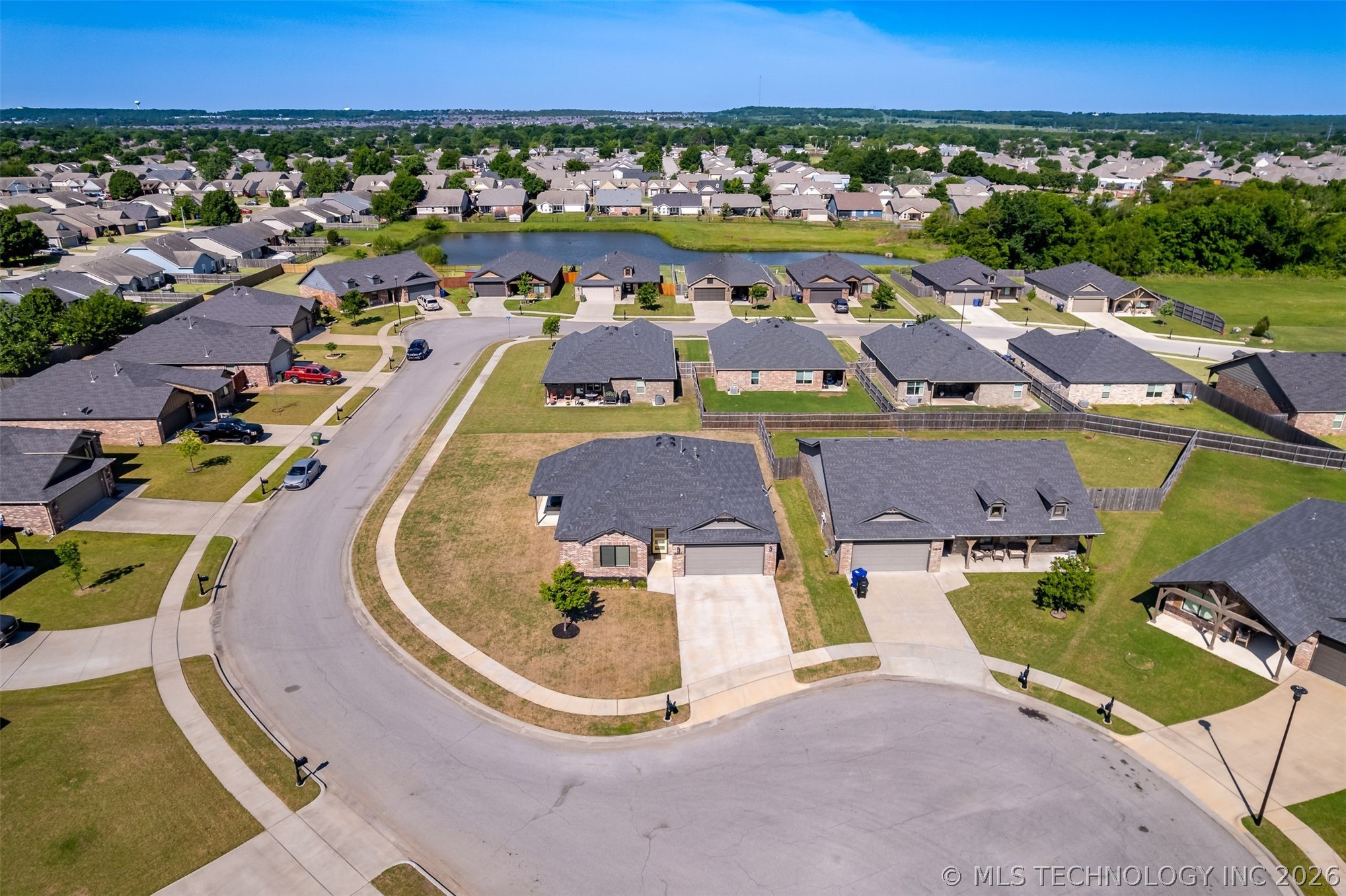 3630 E Cherryhill Court