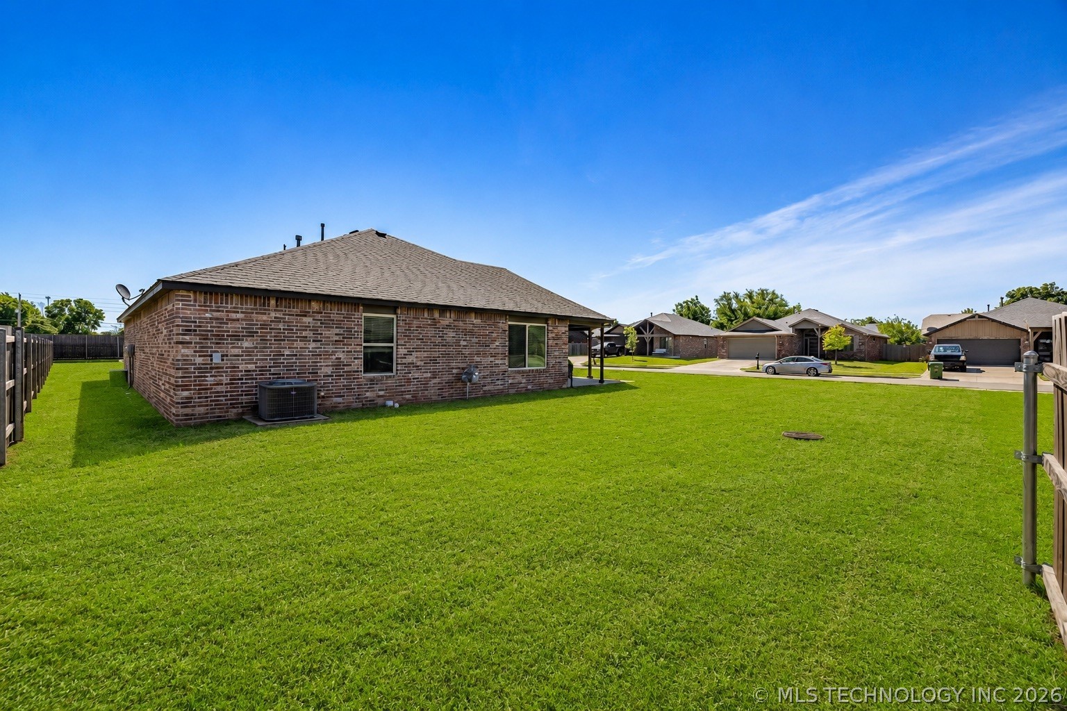 3630 E Cherryhill Court
