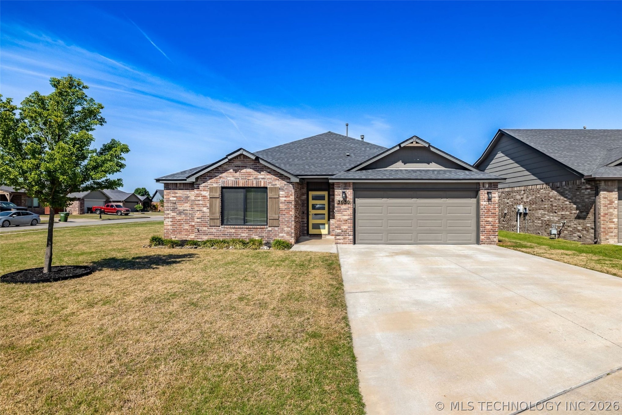 3630 E Cherryhill Court
