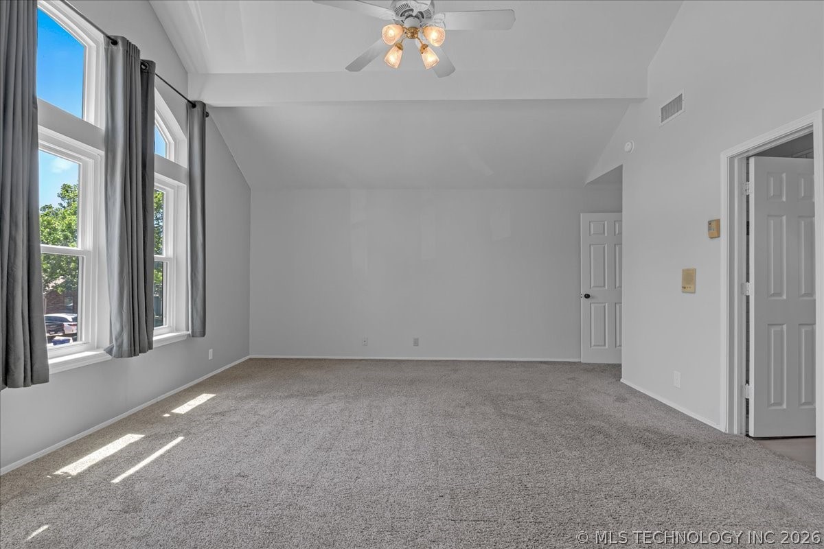 2412 W Twin Oaks Street