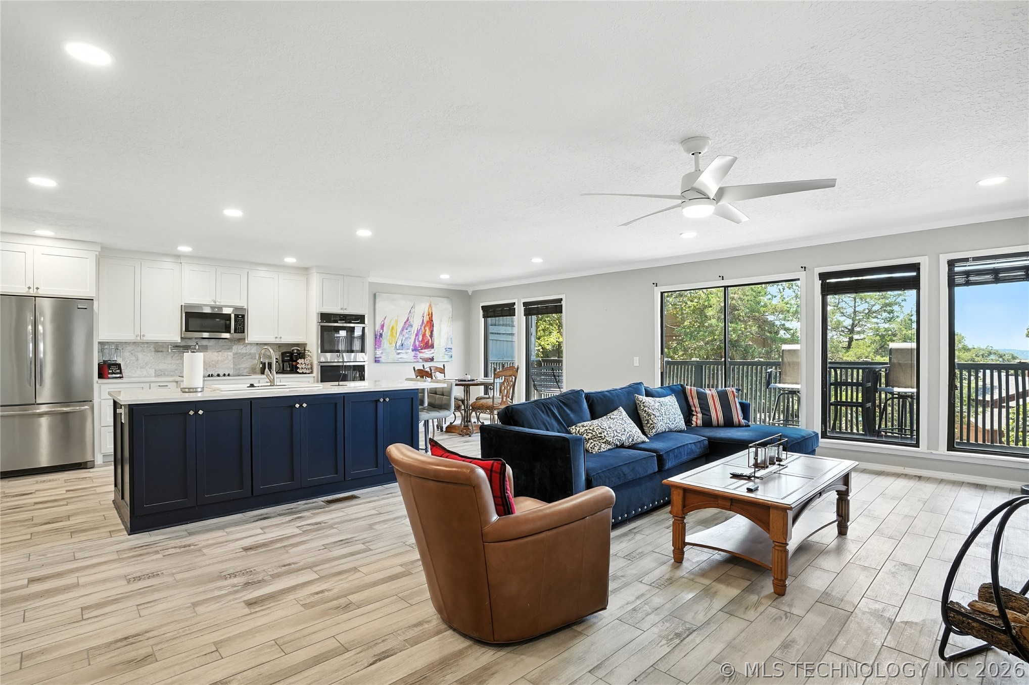 42 Diamond Head Drive 42