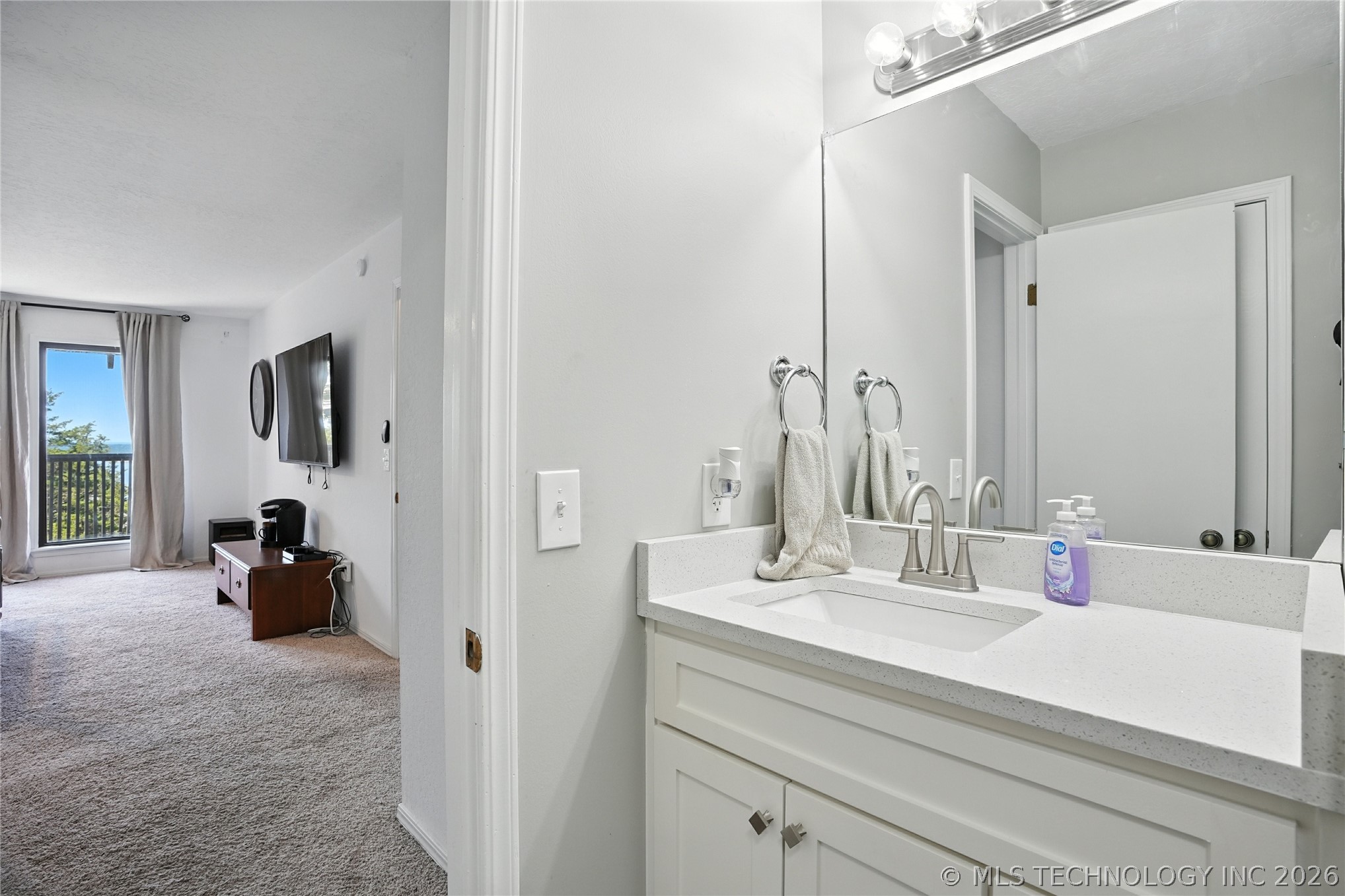 42 Diamond Head Drive 42