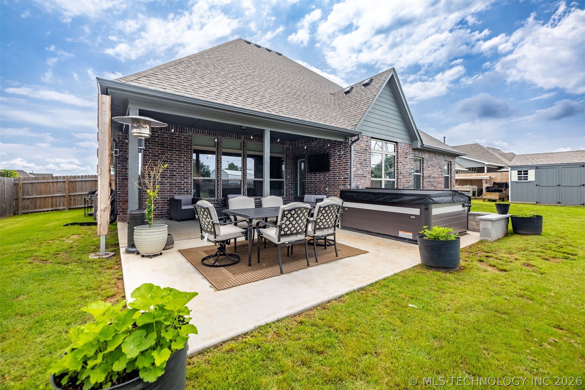 9500 S 238th East Avenue