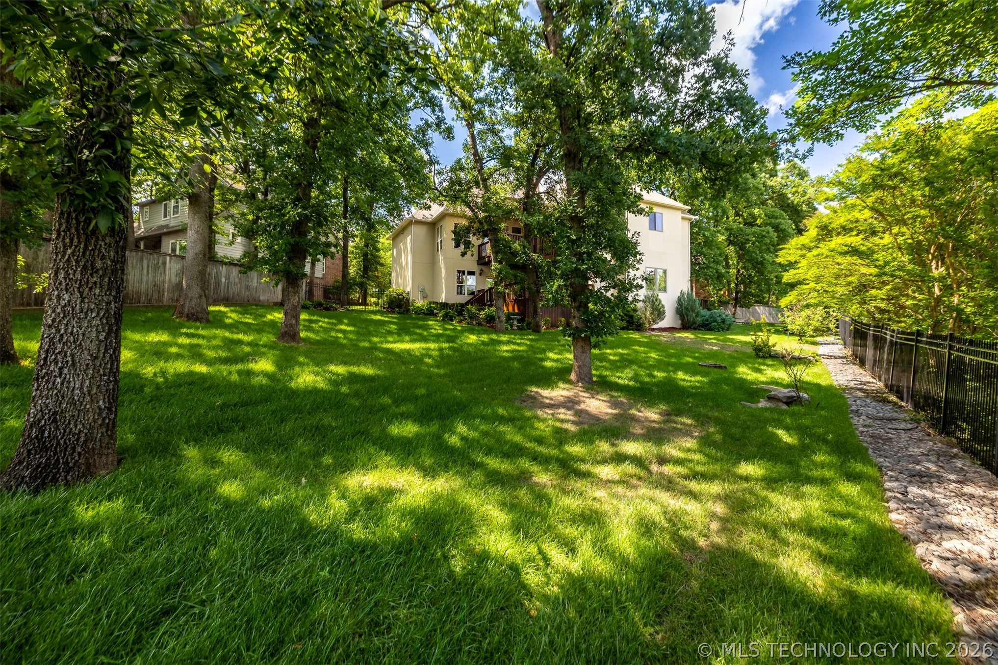 5630 E 117th Place
