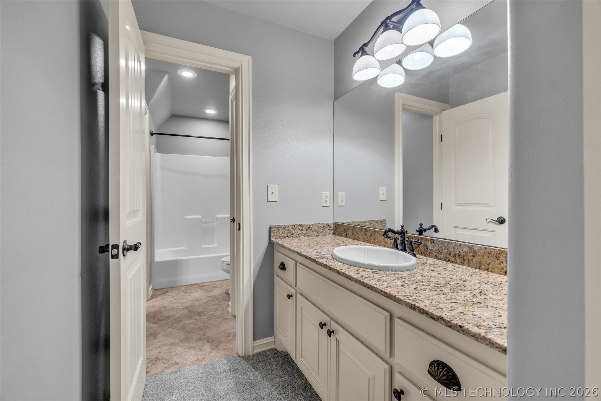 5630 E 117th Place
