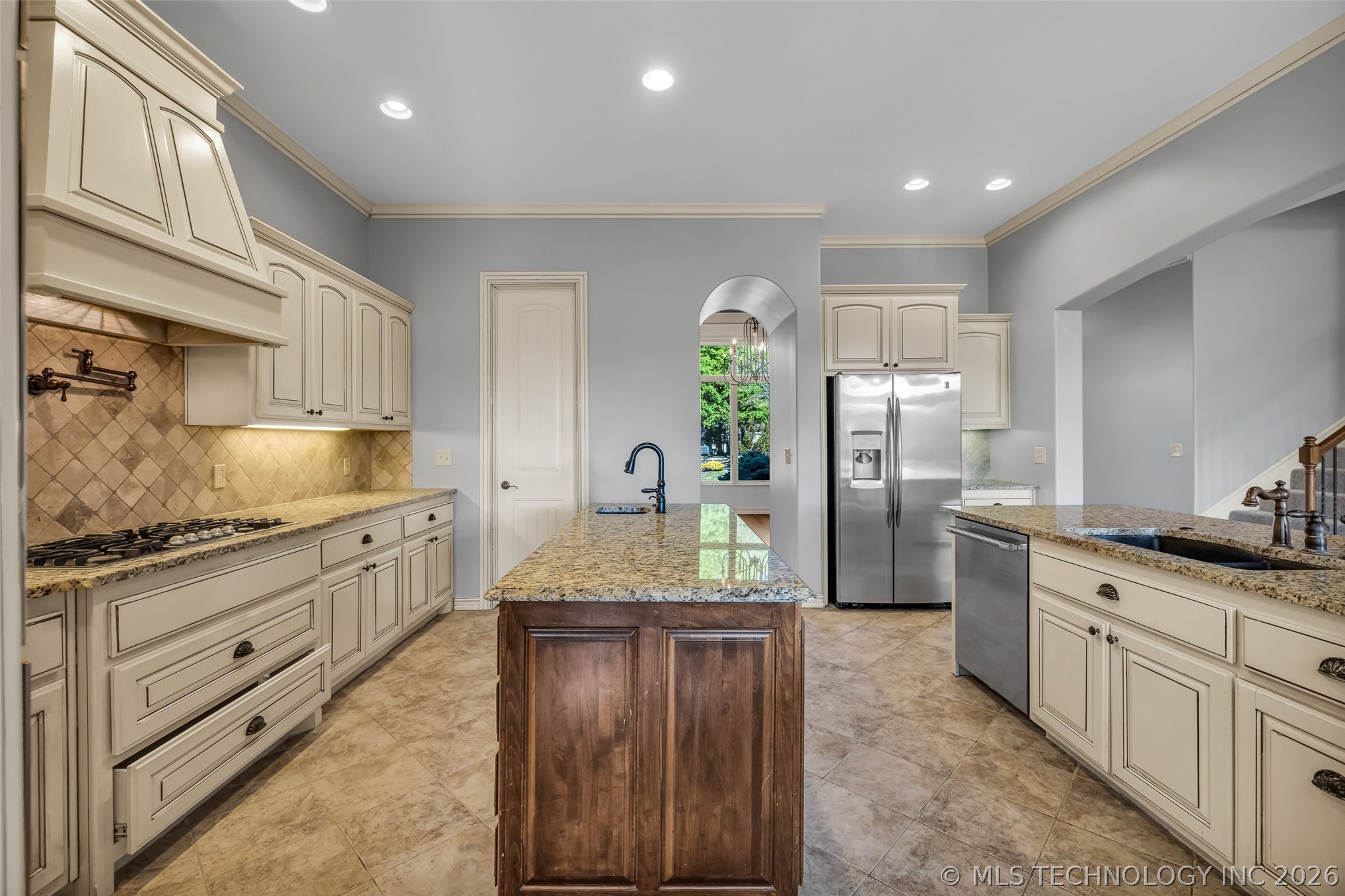5630 E 117th Place