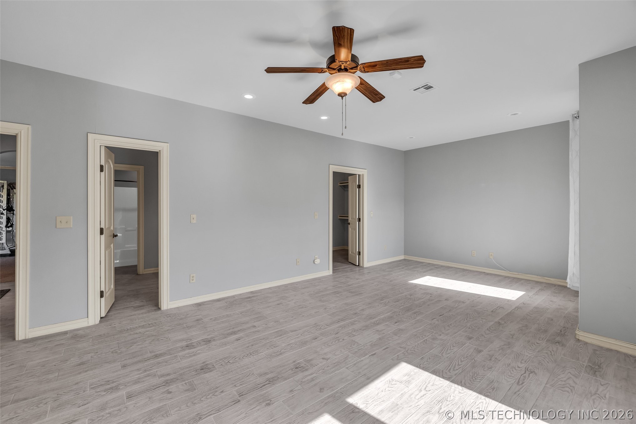5630 E 117th Place