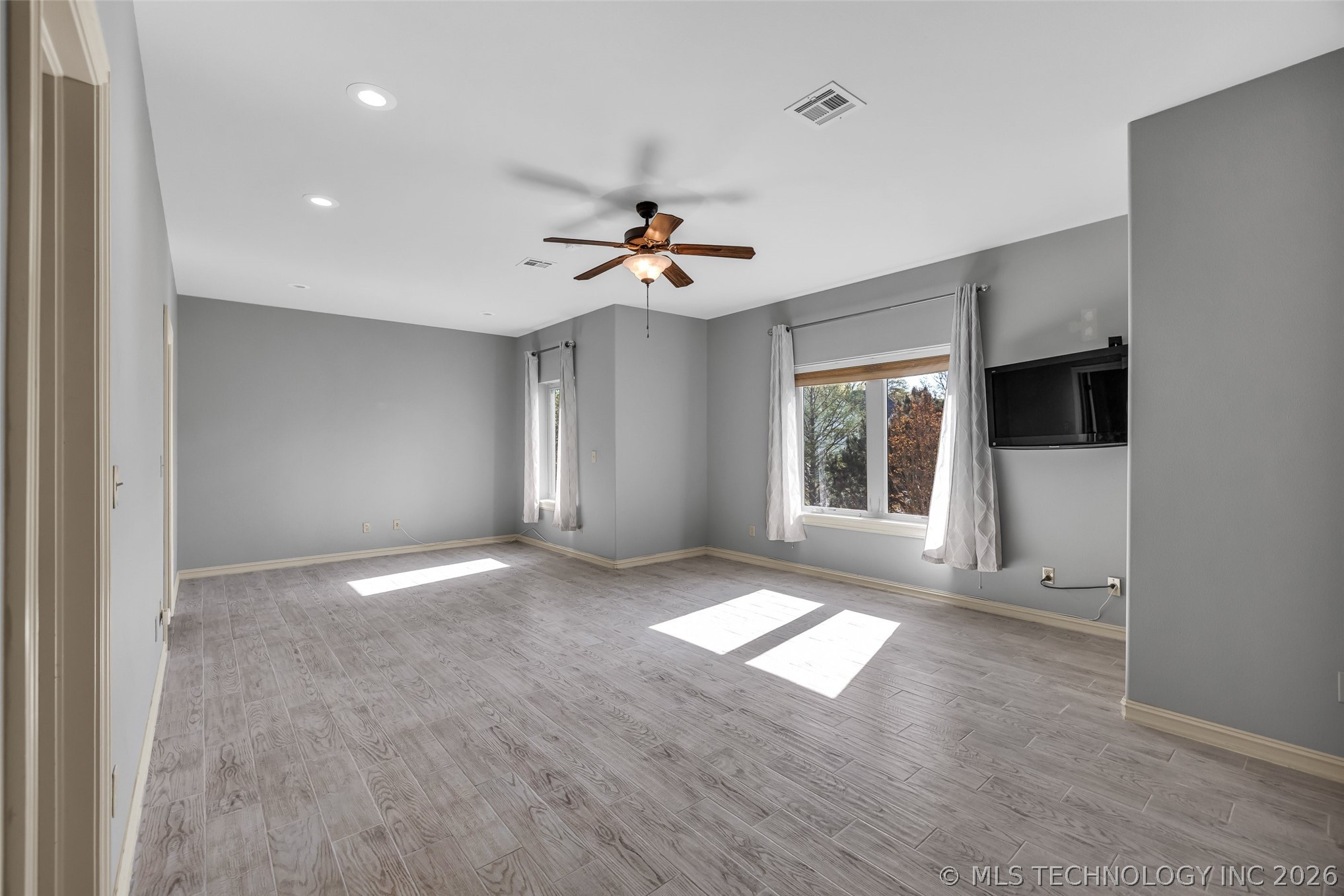 5630 E 117th Place