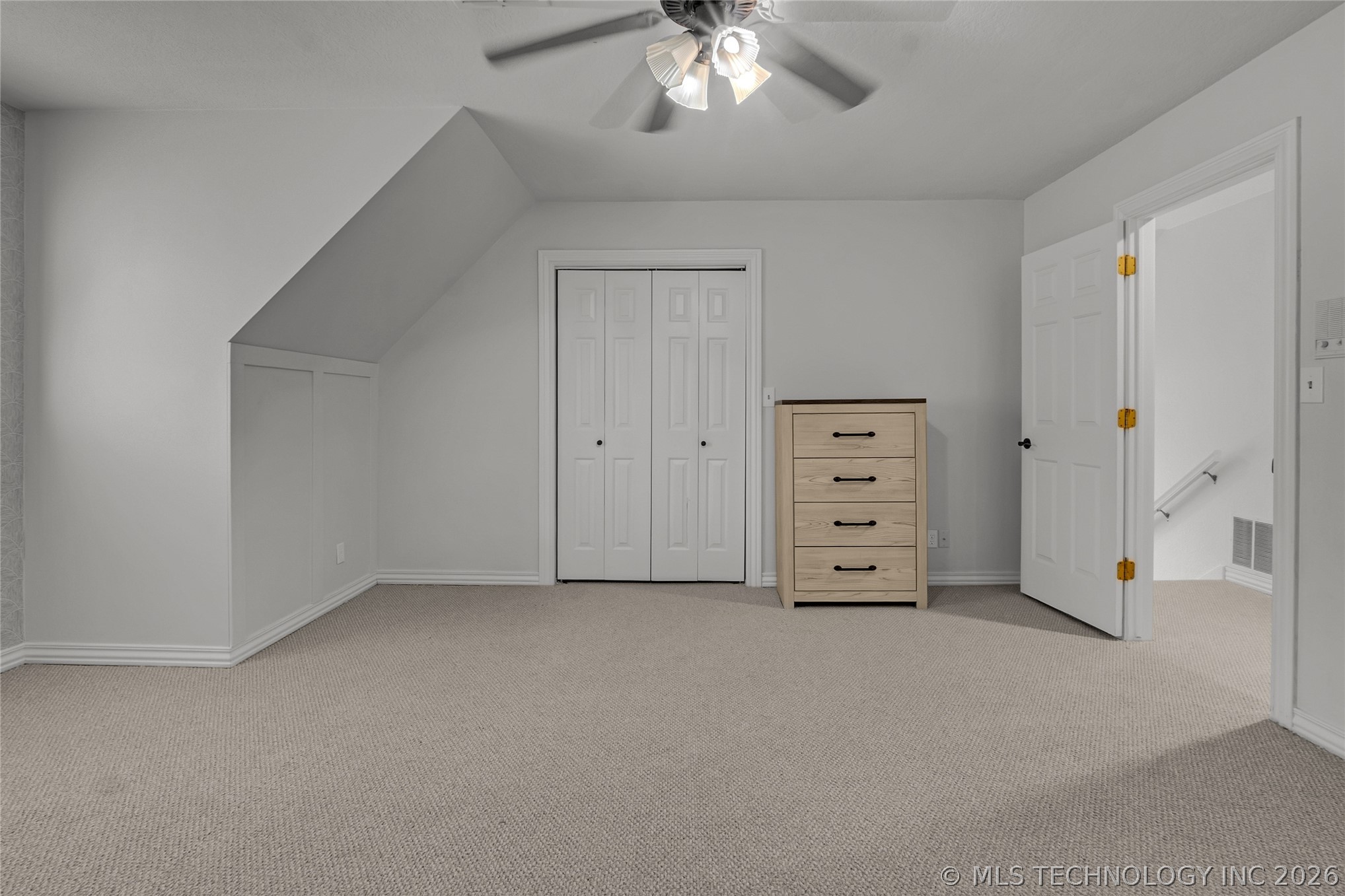 3427 E 87th Place