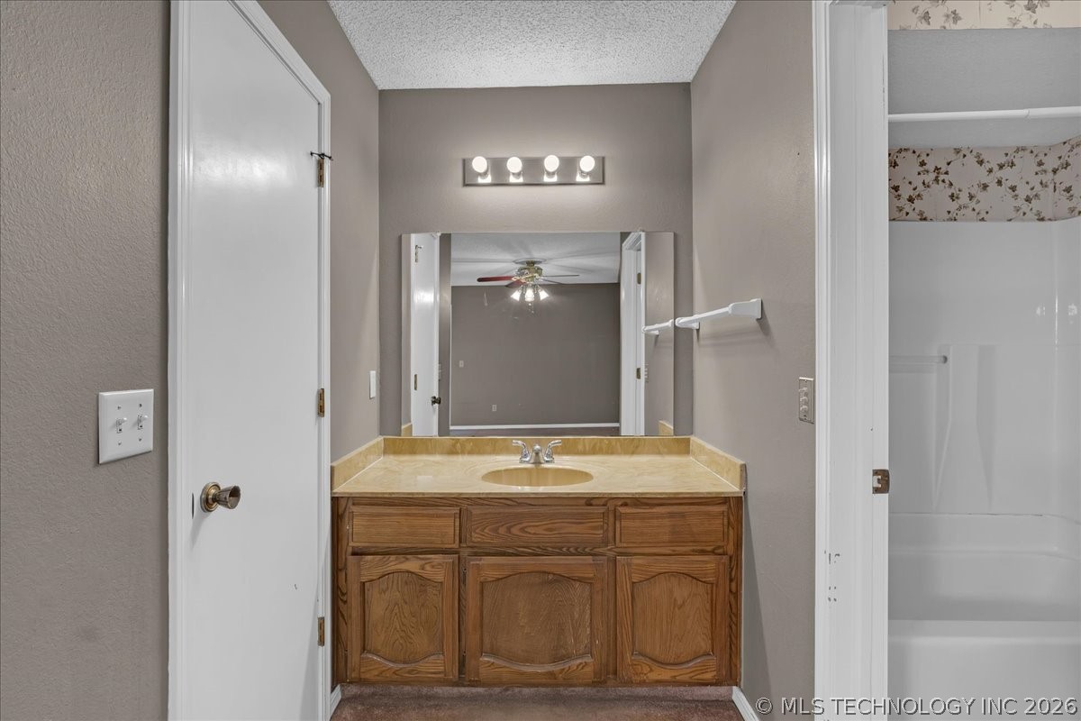 1313 W Orlando Place
