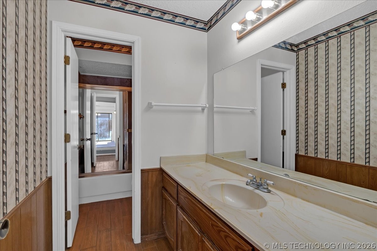 1313 W Orlando Place
