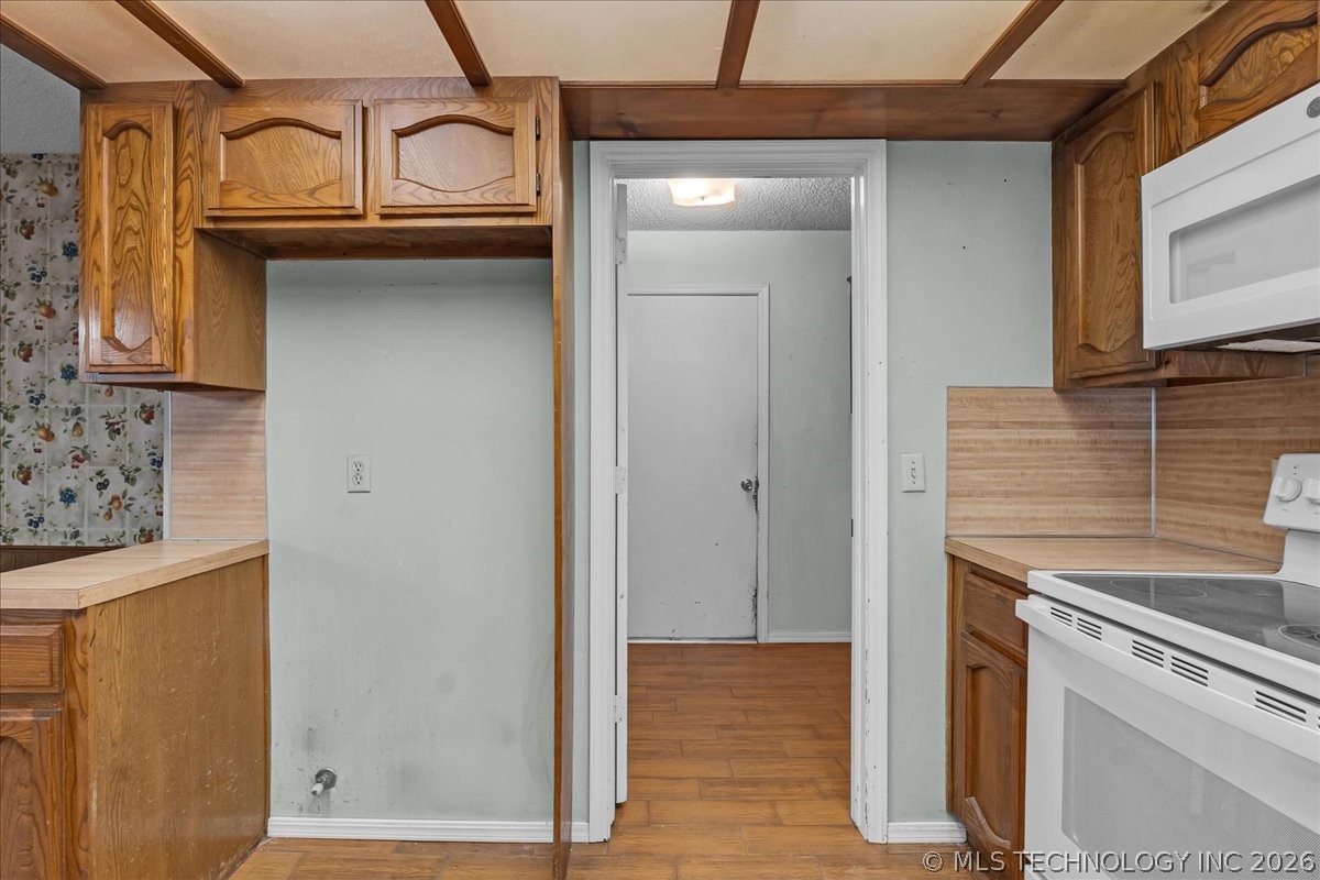 1313 W Orlando Place
