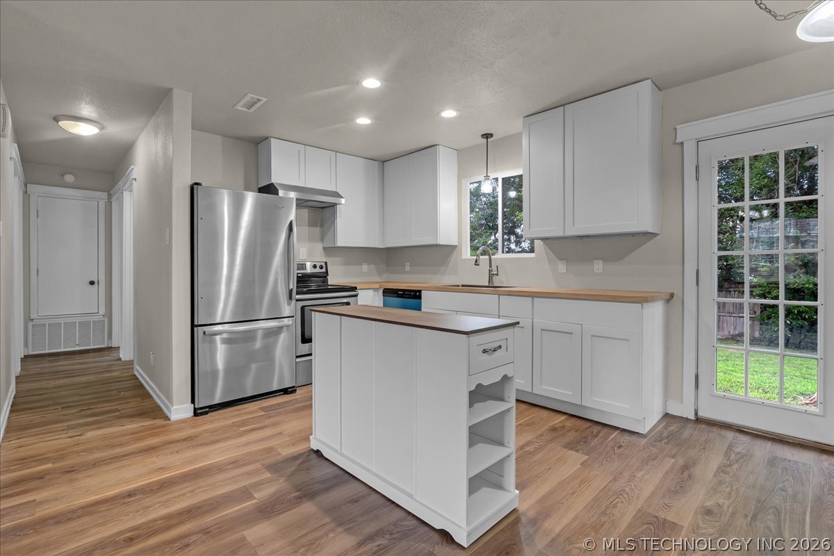 201 SE 7th Street