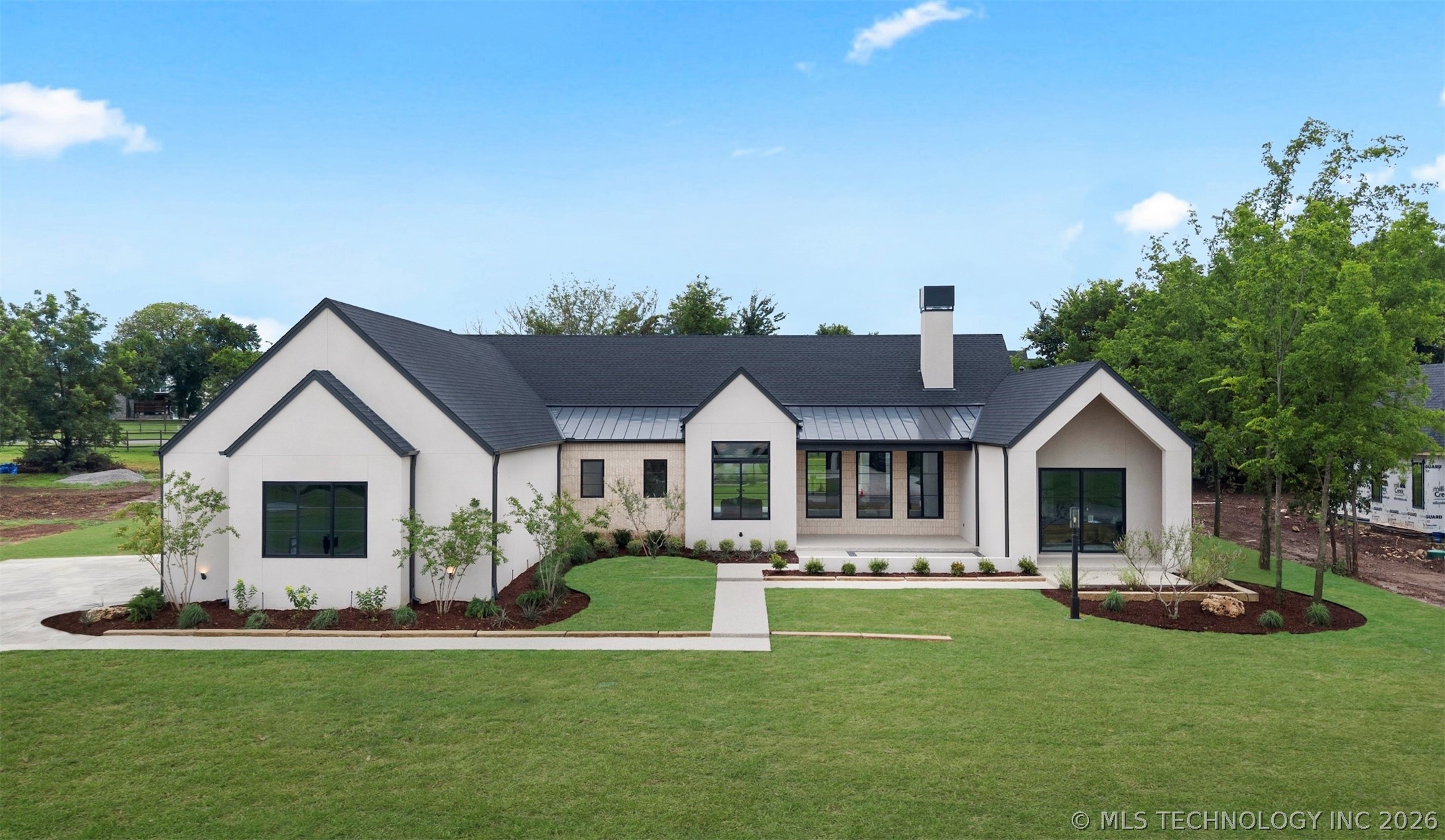 17744 E White Tail Cove