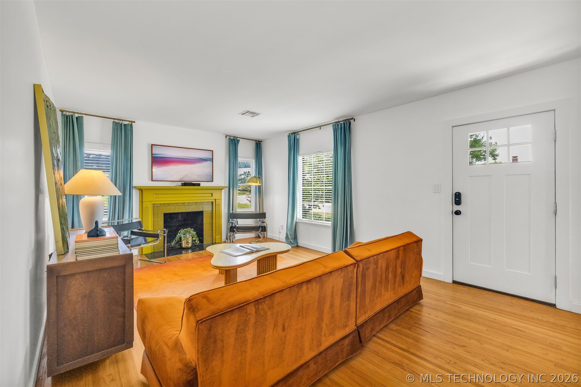 1713 S Columbia Place