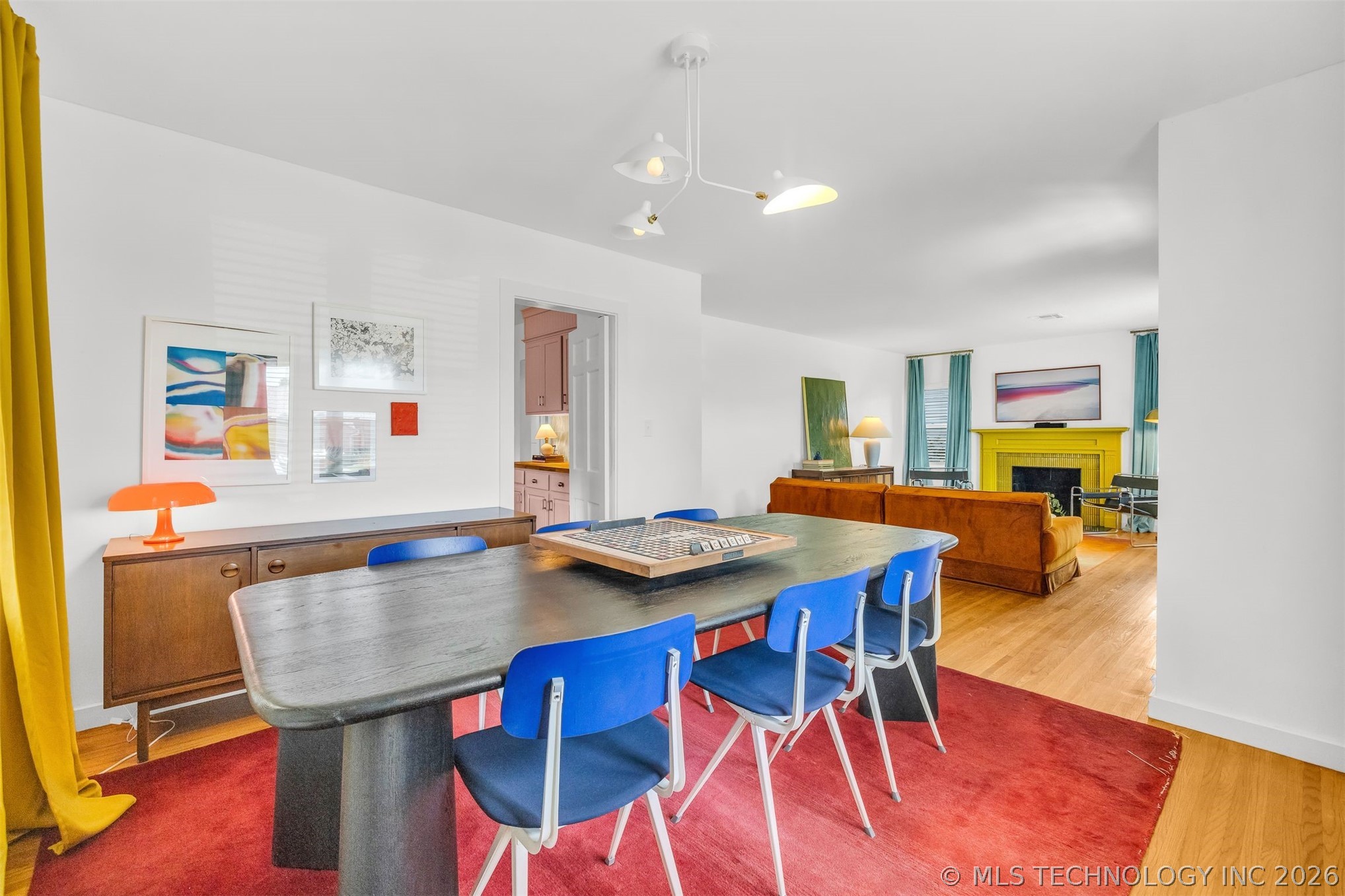 1713 S Columbia Place