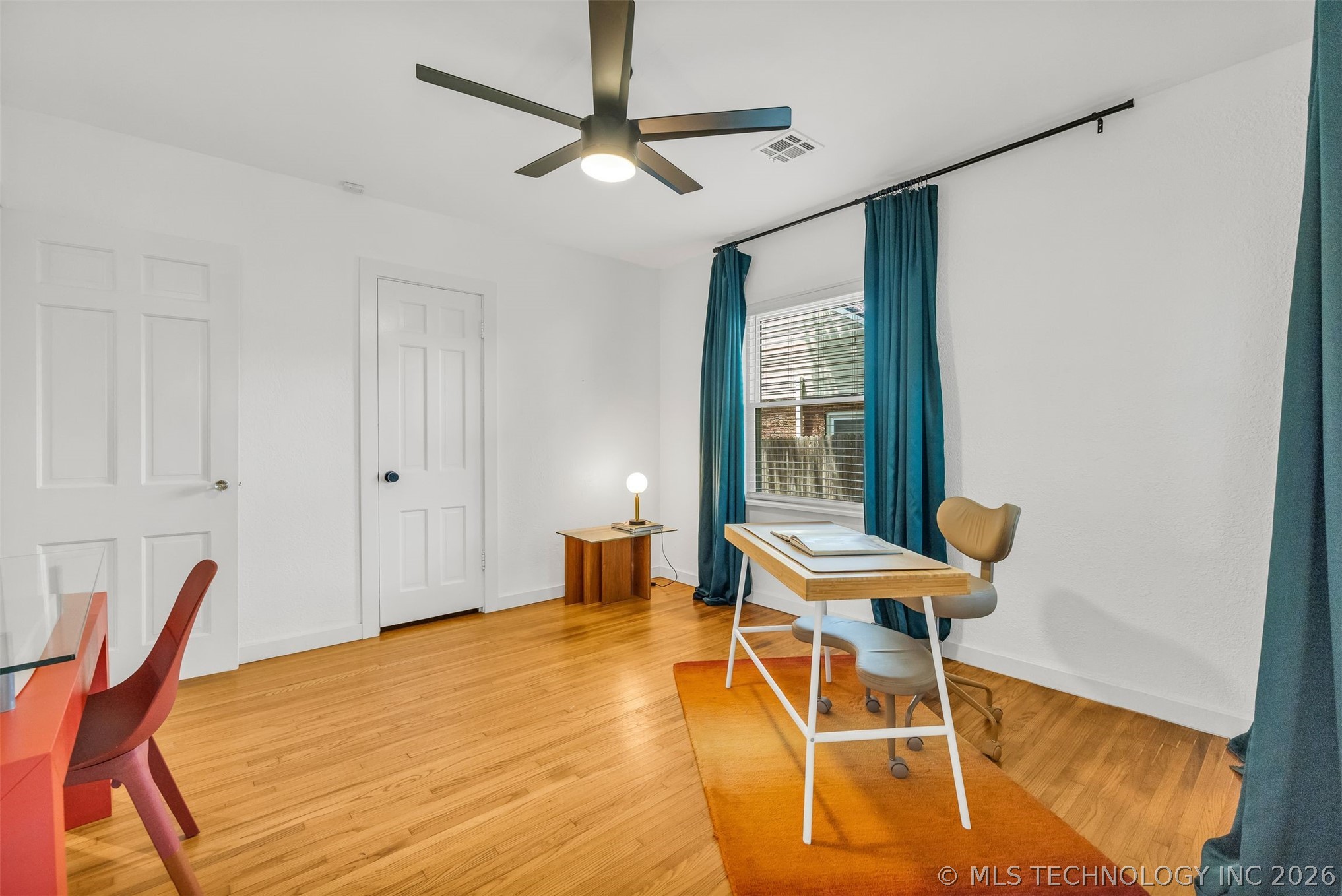 1713 S Columbia Place