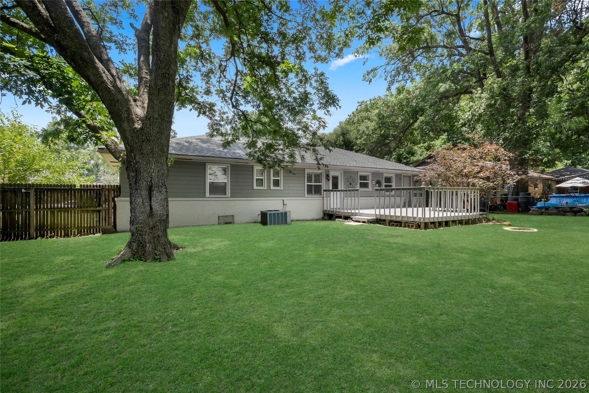 2531 E 56th Street