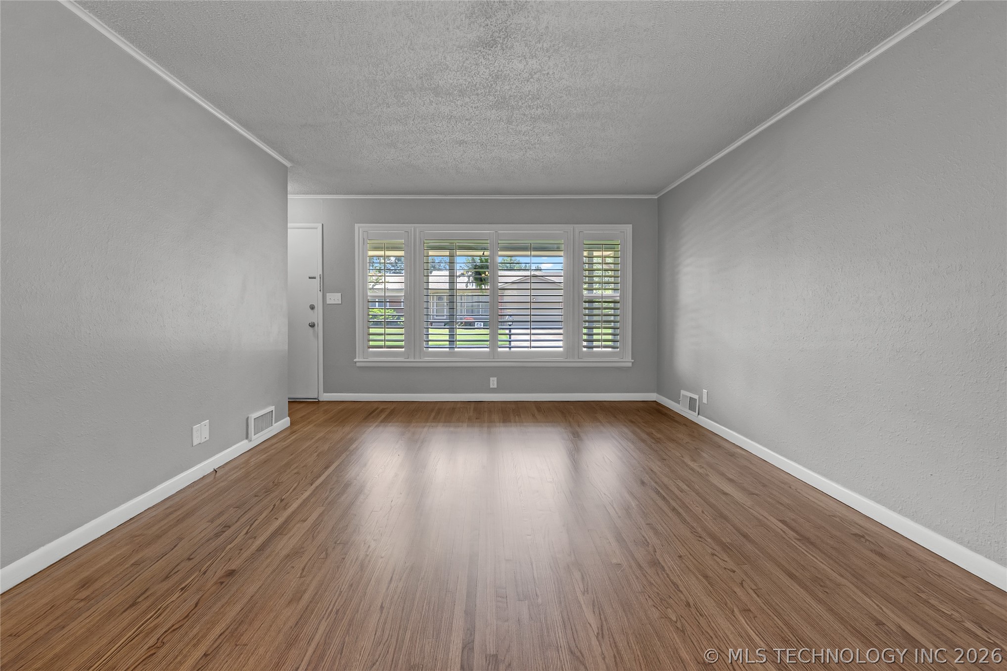 2531 E 56th Street