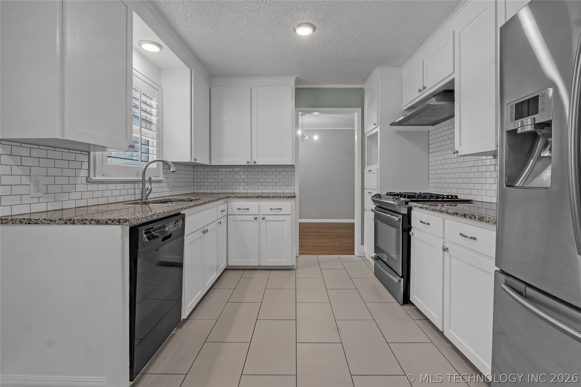 2531 E 56th Street