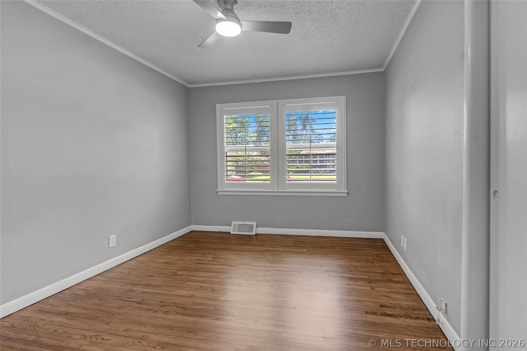 2531 E 56th Street