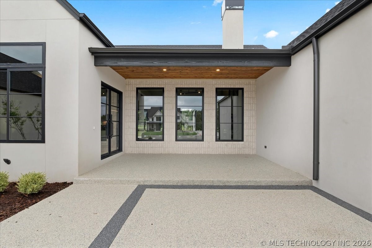 17744 E White Tail Cove