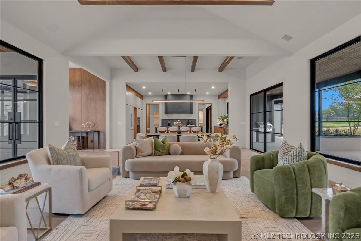 17744 E White Tail Cove