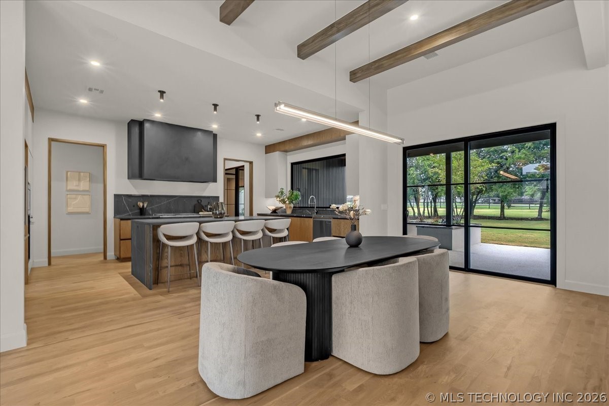 17744 E White Tail Cove