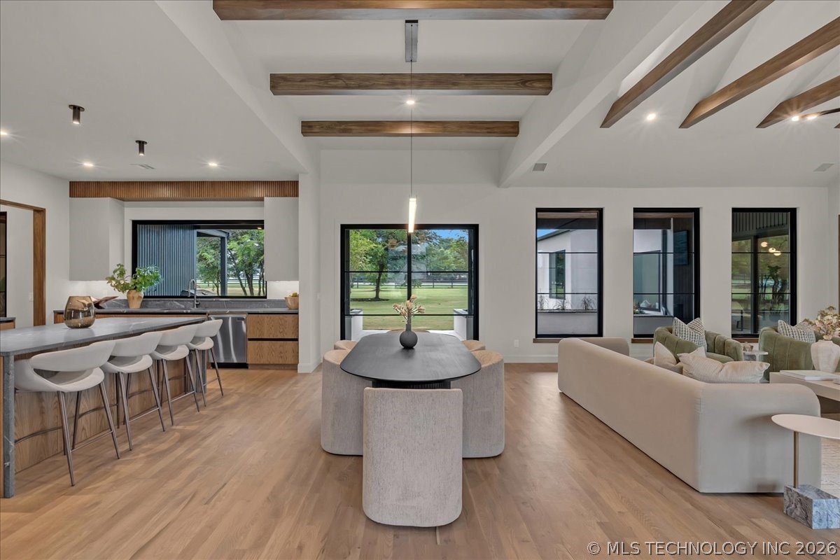 17744 E White Tail Cove