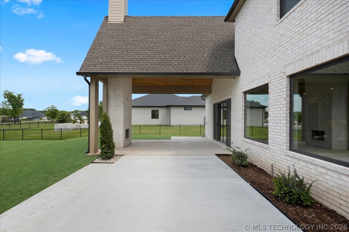 17683 E White Tail Cove