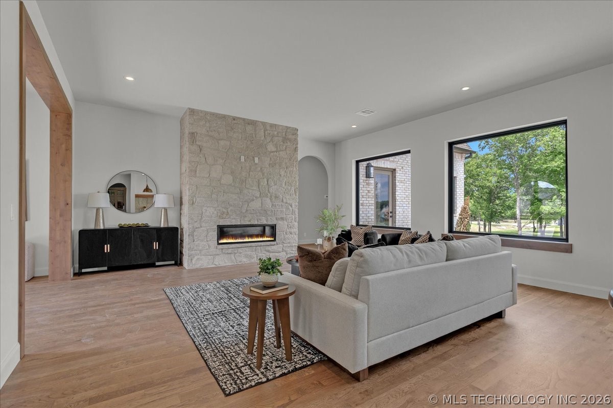 17683 E White Tail Cove