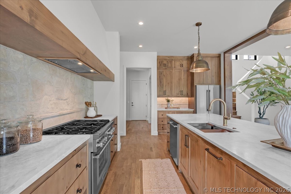 17683 E White Tail Cove