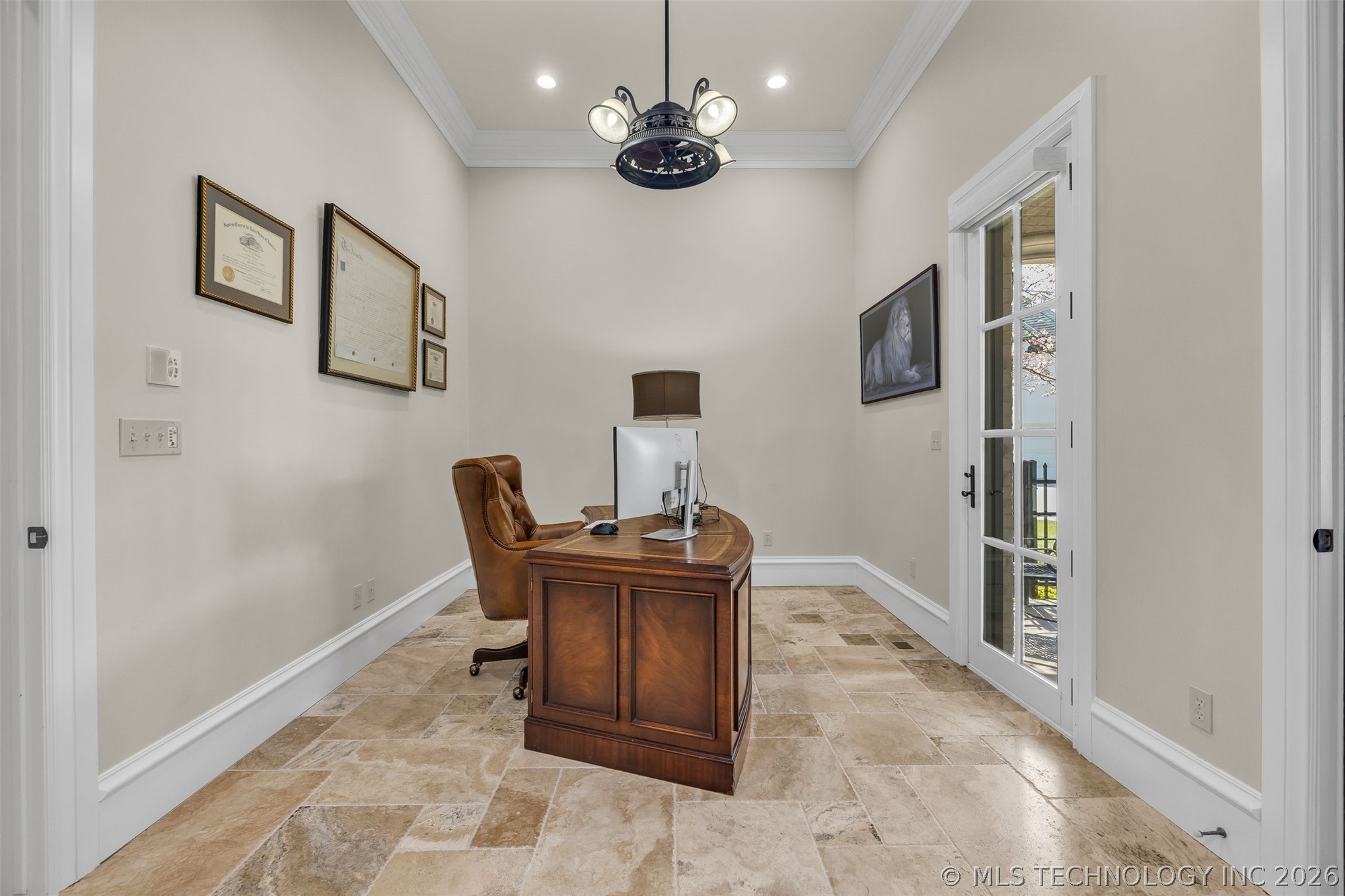 6009 E 117th Place