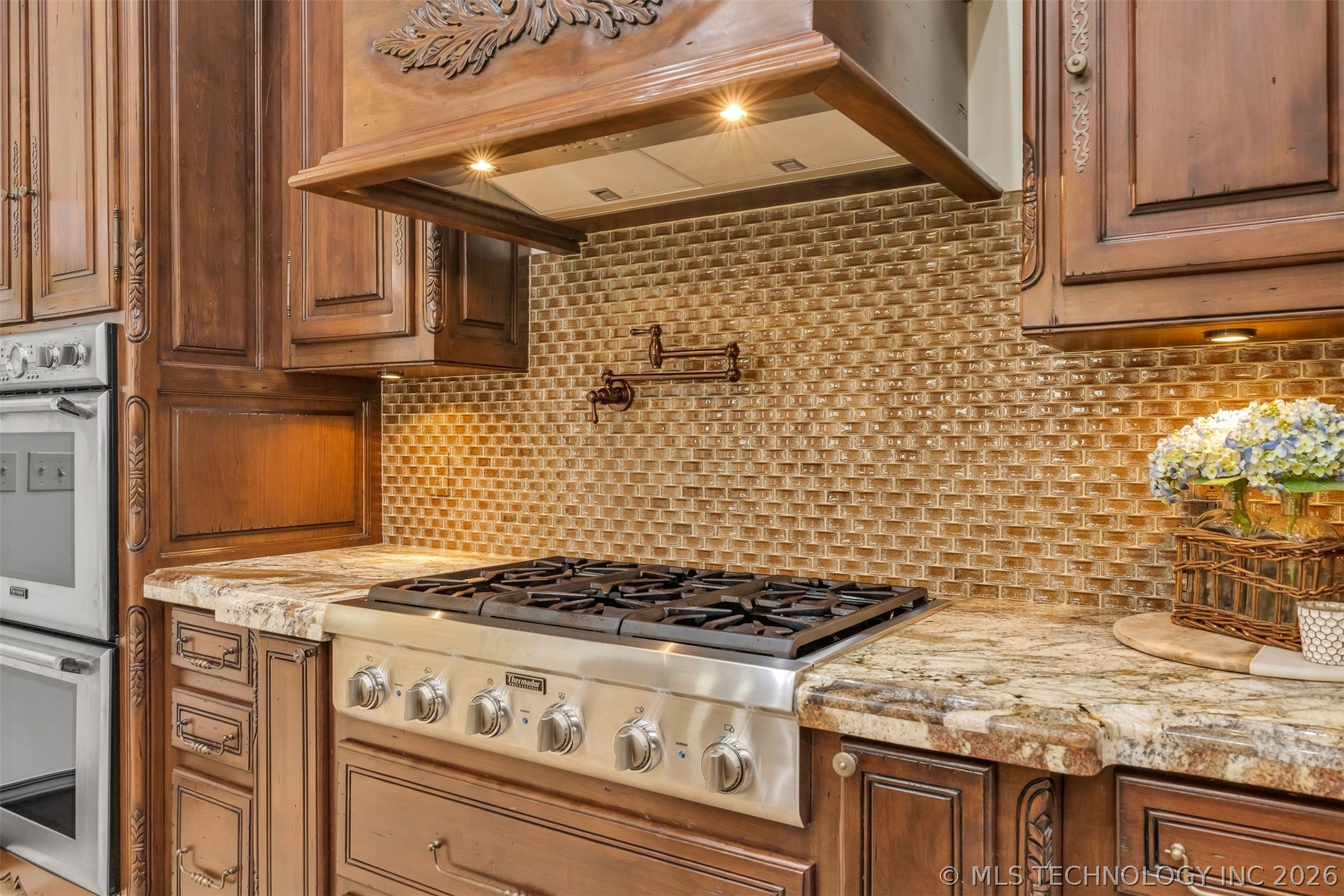 6009 E 117th Place