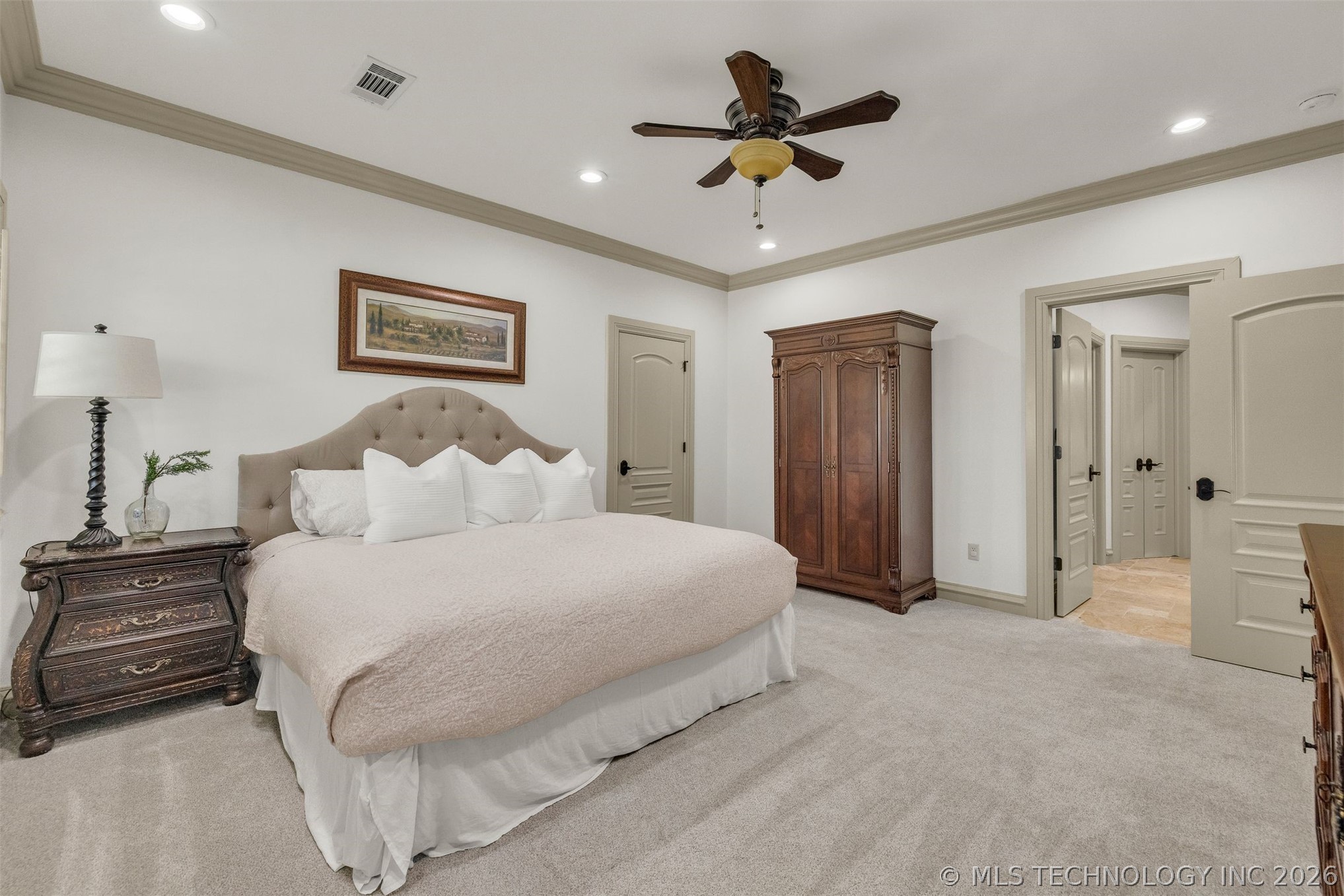 6009 E 117th Place